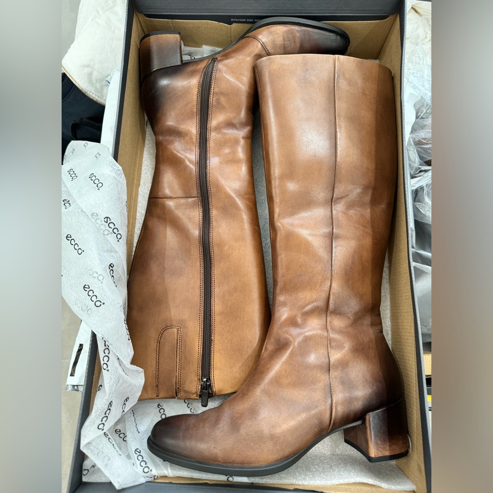 ECCO leather riding boots GUC 😍